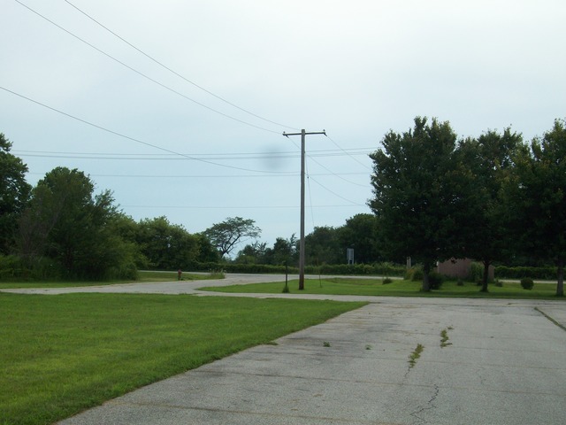 1180 W First St, Braidwood, IL 60408 photo 2
