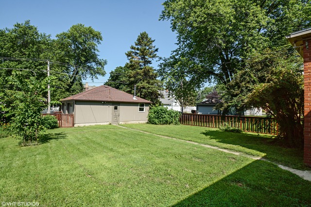 261 N Maple St, Herscher, IL 60941 photo 10