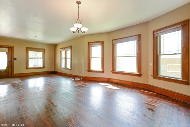 261 N Maple St, Herscher, IL 60941 photo 5