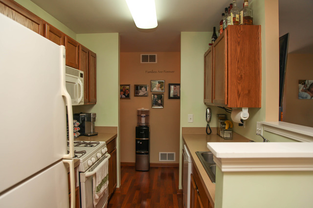 719 Keller St, Plano, IL 60545 photo 9