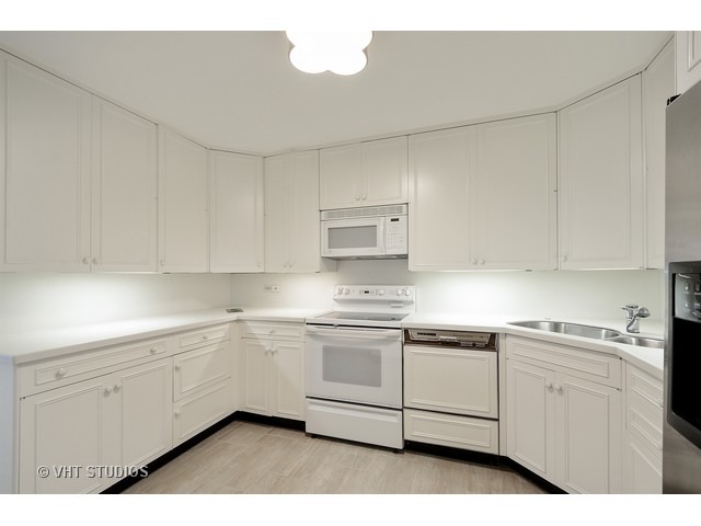 1500 Sheridan Rd #te, Wilmette, IL 60091 photo 7