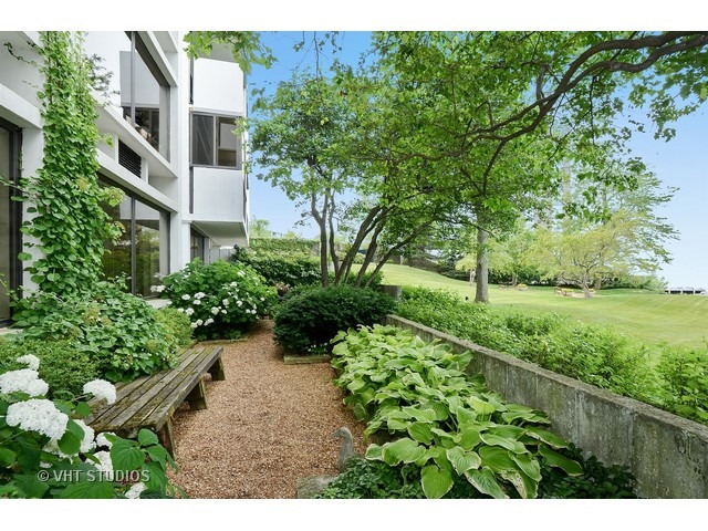 1500 Sheridan Rd #te, Wilmette, IL 60091 photo 17