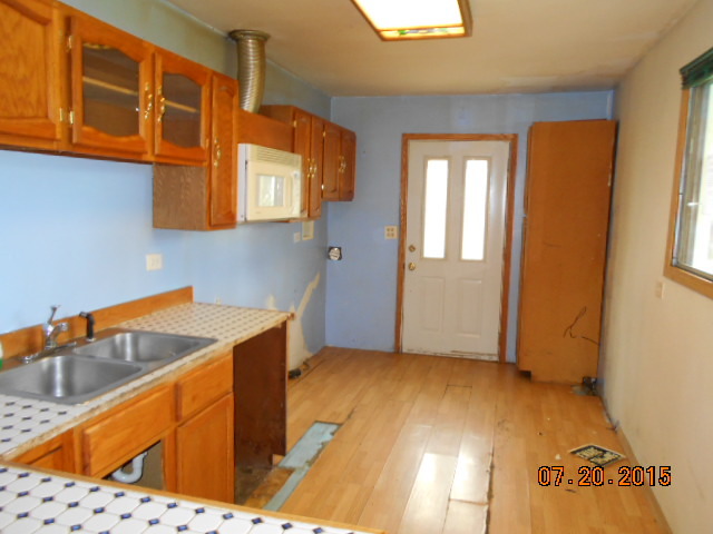 379 E Norman Ln, Wheeling, IL 60090 photo 9