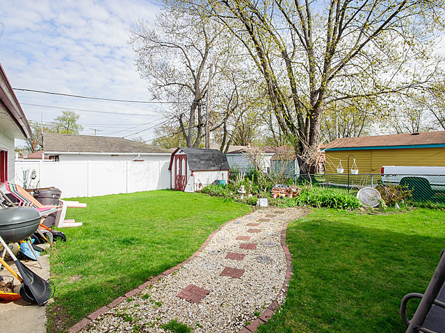 15315 Harding Ave, Midlothian, IL 60445 photo 24