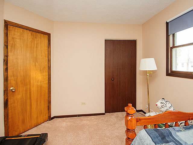 15315 Harding Ave, Midlothian, IL 60445 photo 19