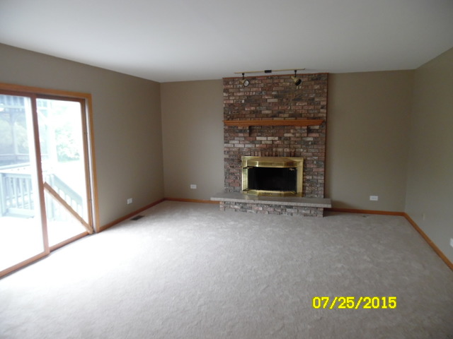 3808 Edgewater Dr, Hazel Crest, IL 60429 photo 8