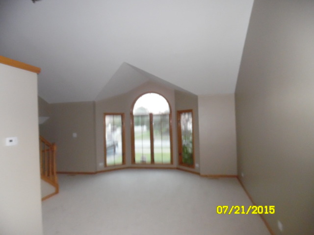 3808 Edgewater Dr, Hazel Crest, IL 60429 photo 1