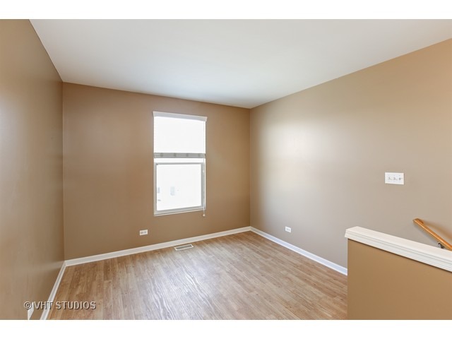 2515 Emily Ln, Elgin, IL 60123 photo 6