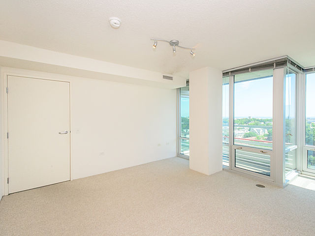 800 Elgin Rd #1209, Evanston, IL 60201 photo 13