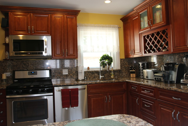 4301 Ruby St, Schiller Park, IL 60176 photo 9