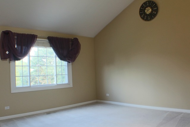 1853 Golf Dr, Naperville, IL 60565 photo 9