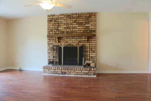 1853 Golf Dr, Naperville, IL 60565 photo 8