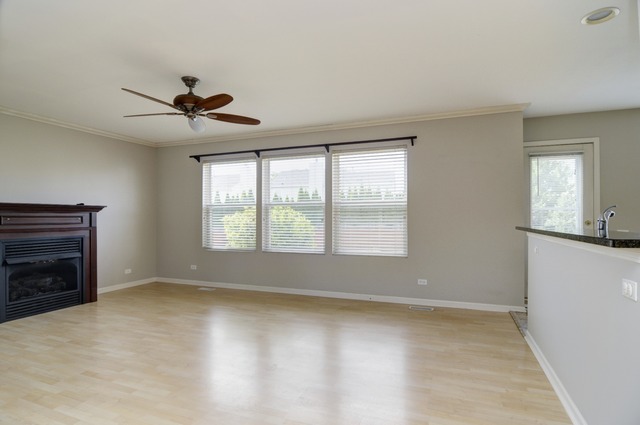 1935 Spinnaker Ct, Aurora, IL 60503 photo 7