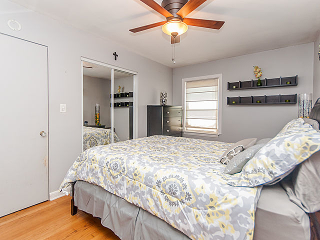 6536 W Sinclair Ave, Berwyn, IL 60402 photo 11