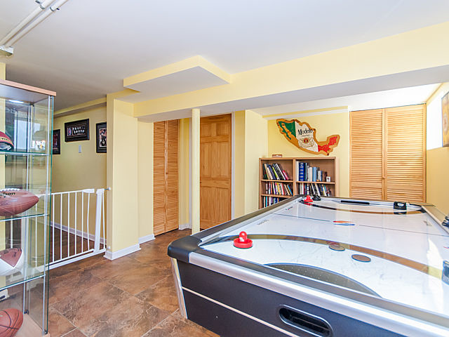 6536 W Sinclair Ave, Berwyn, IL 60402 photo 19