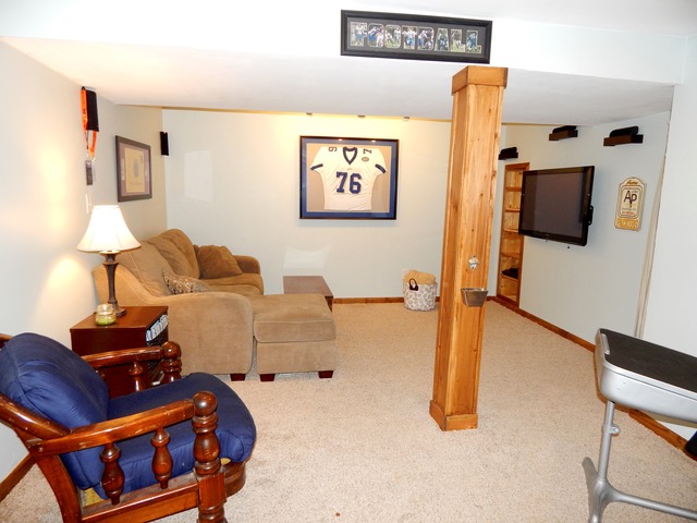 739 Ballymore Rd, Roscoe, IL 61073 photo 15
