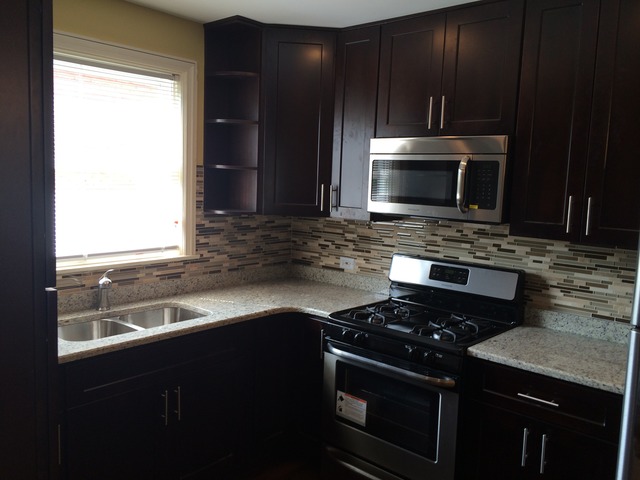 6740 S Lawndale Ave, Chicago, IL 60629 photo 5