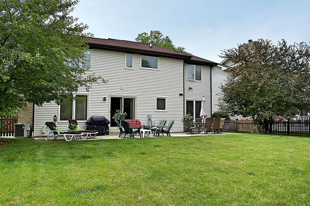 665 Greenview Ln, Wheeling, IL 60090 photo 24