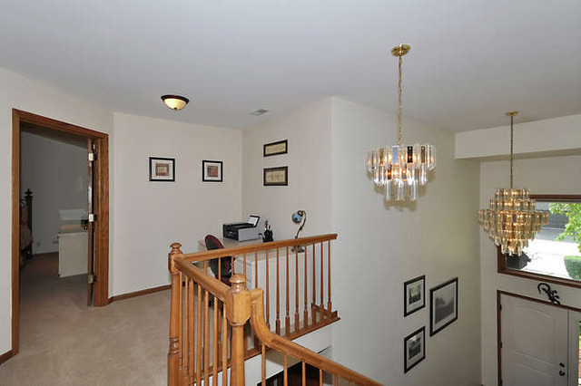 665 Greenview Ln, Wheeling, IL 60090 photo 10