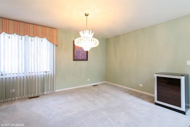 485 Greenview Ln, Wheeling, IL 60090 photo 5
