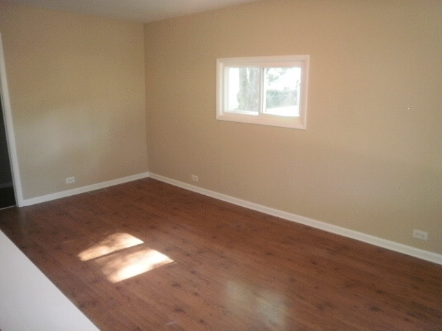 155 Bode Rd, Hoffman Estates, IL 60169 photo 8