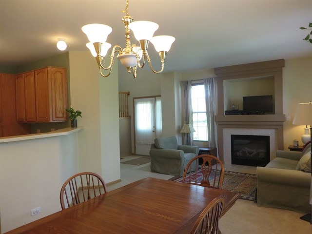 24109 Walnut Cir, Plainfield, IL 60585 photo 2