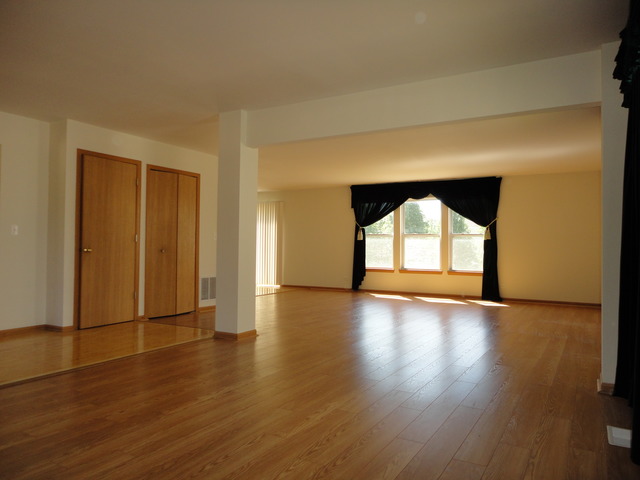 2363 Avalon Ct, Aurora, IL 60503 photo 6