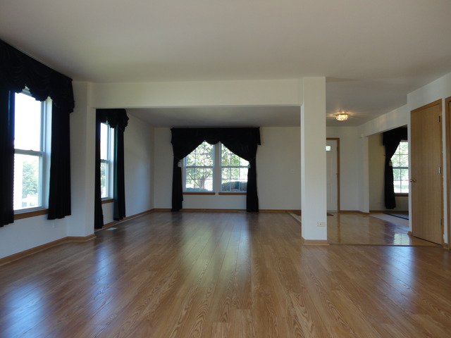 2363 Avalon Ct, Aurora, IL 60503 photo 7