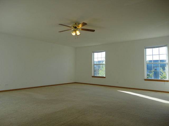 2363 Avalon Ct, Aurora, IL 60503 photo 16