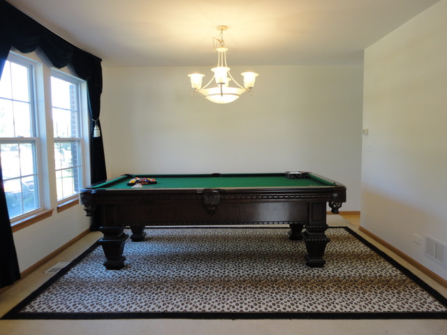 2363 Avalon Ct, Aurora, IL 60503 photo 9