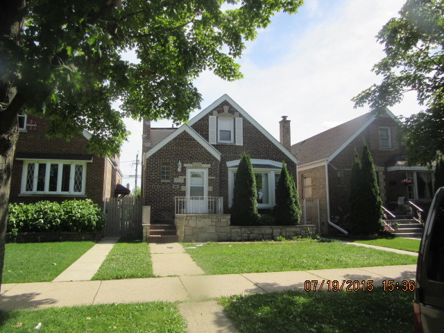 3813 W 70th St, Chicago, IL 60629 photo 1