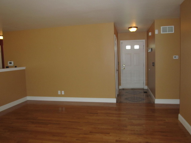 1908 Meadowview Dr, Joliet, IL 60433 photo 8