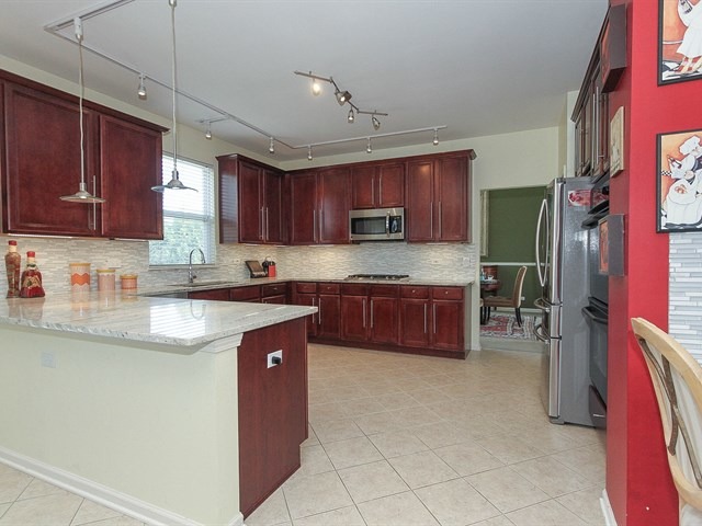 5 Lake Cornish Ct, Algonquin, IL 60102 photo 10