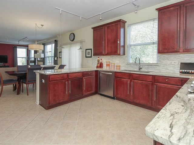 5 Lake Cornish Ct, Algonquin, IL 60102 photo 11