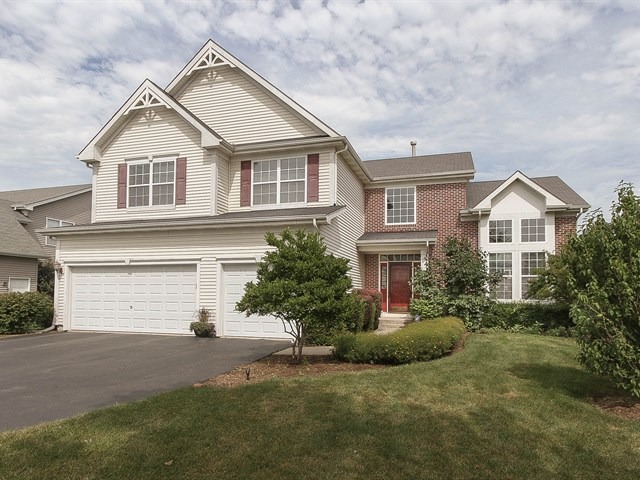 5 Lake Cornish Ct, Algonquin, IL 60102 photo 1