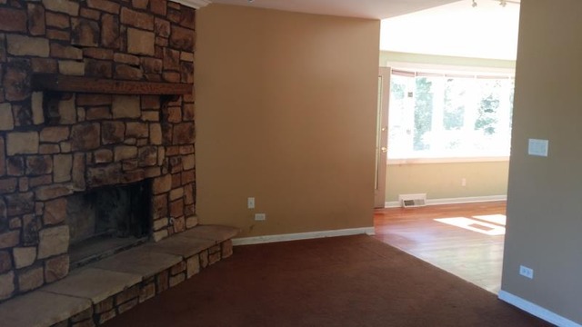 614 N Hill Rd, Mchenry, IL 60051 photo 2