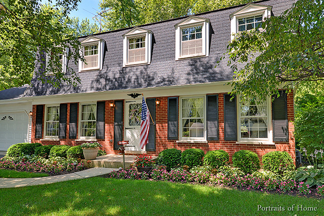26 W200 Tomahawk Dr, Wheaton, IL 60189 photo 2