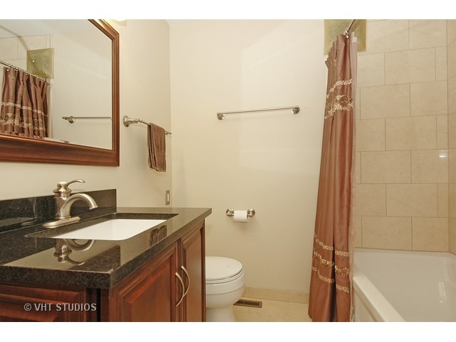 1515 N Harrison St, Algonquin, IL 60102 photo 9
