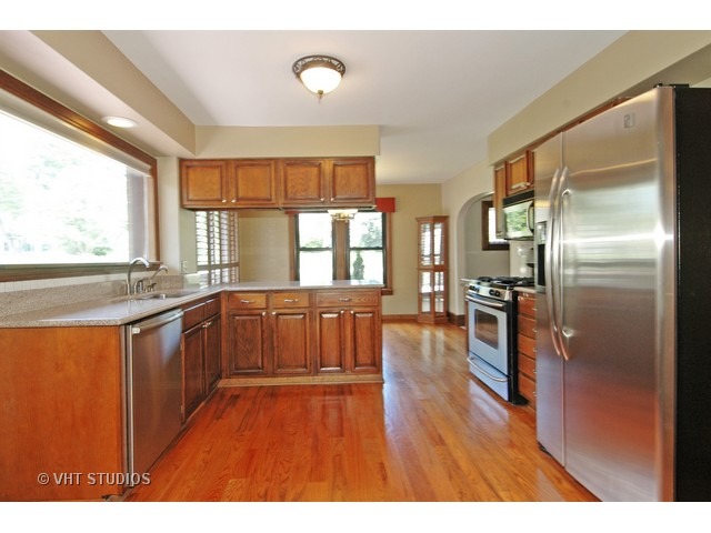 1515 N Harrison St, Algonquin, IL 60102 photo 5