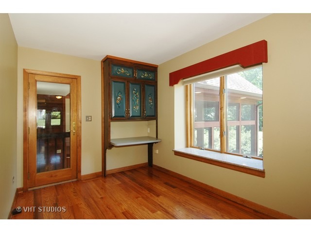 1515 N Harrison St, Algonquin, IL 60102 photo 7