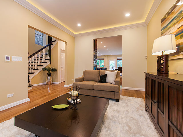 5433 S Ellis Ave, Chicago, IL 60615 photo 3