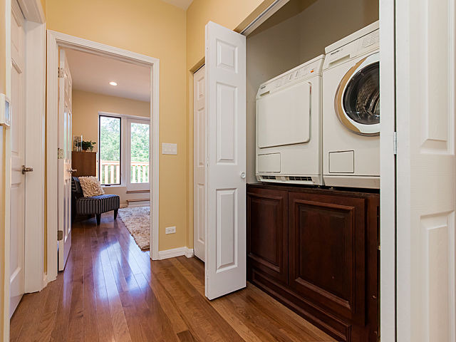 5433 S Ellis Ave, Chicago, IL 60615 photo 17