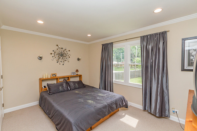 645 Washington Blvd, Hoffman Estates, IL 60169 photo 12