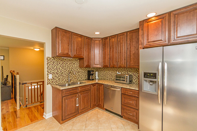 645 Washington Blvd, Hoffman Estates, IL 60169 photo 11