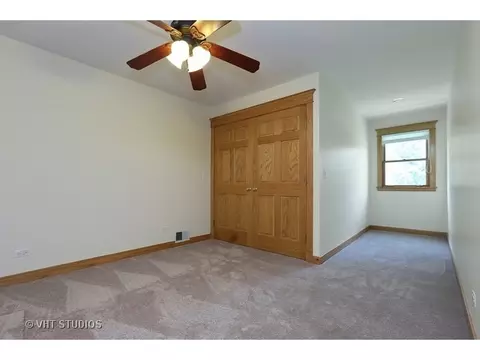112 Maple Ave, Fox River Grove, IL 60021 photo 14