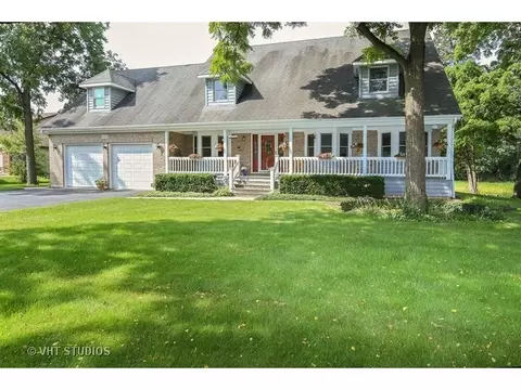 112 Maple Ave, Fox River Grove, IL 60021 photo 1