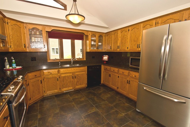 15200 S Michael Dr, Plainfield, IL 60544 photo 8