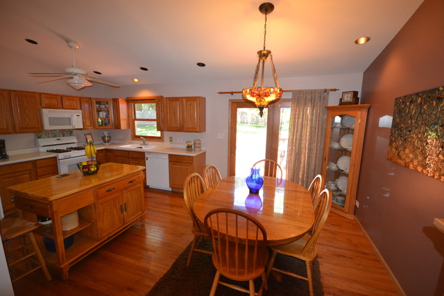 1006 Oakleaf Ave, Mchenry, IL 60050 photo 5
