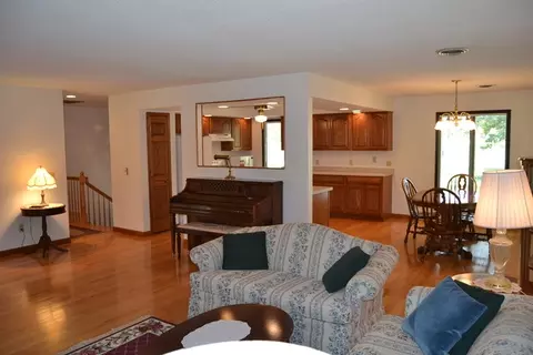 2054 N 3650th Rd, Serena, IL 60549 photo 11