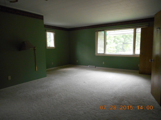 621 E Main St, Ottawa, IL 61350 photo 11